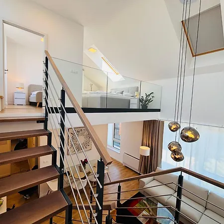 Luxury Loft Apartment - Private Hot Tub & Wellness - 10 Minutes From Bratislava *